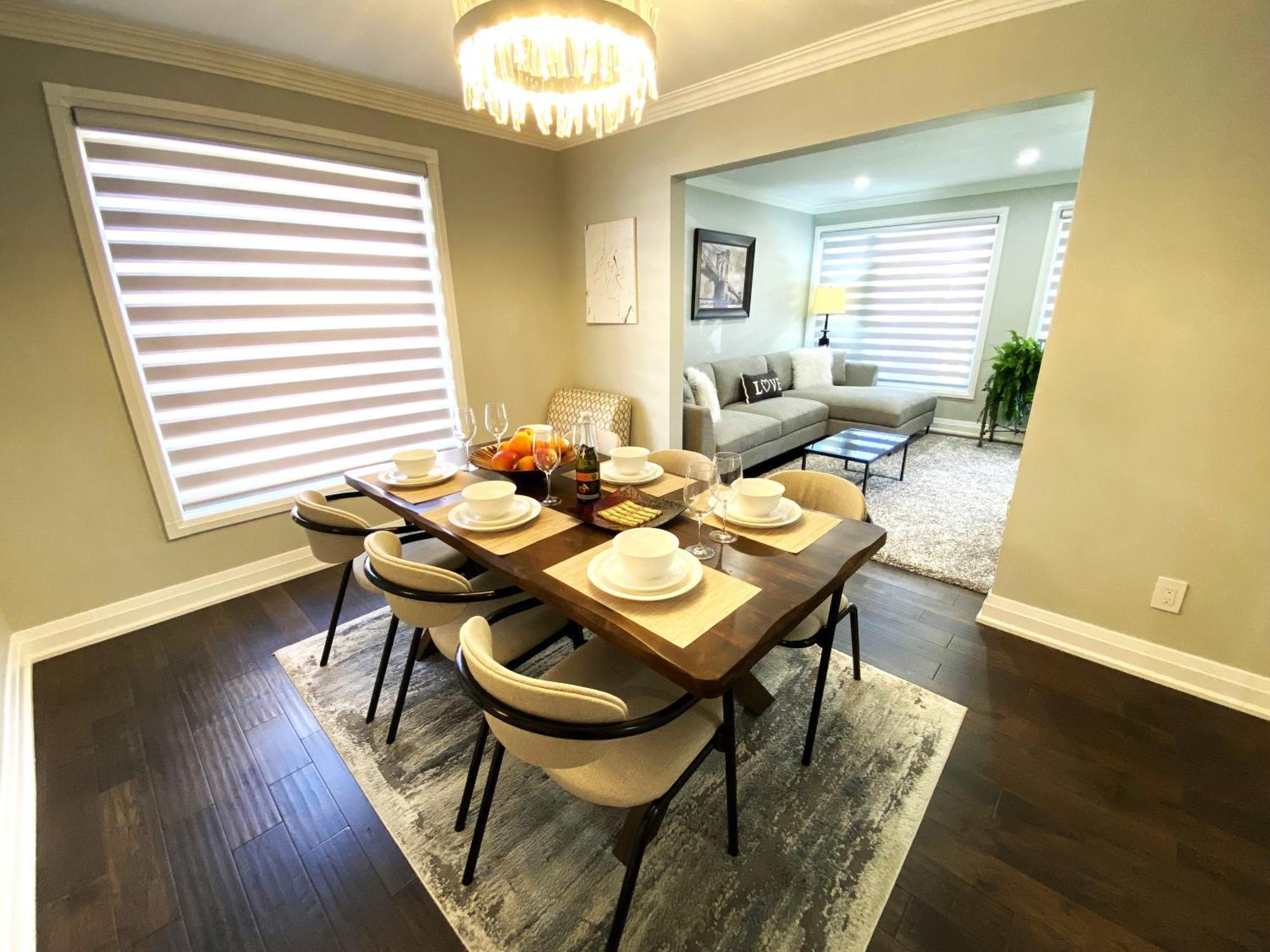 Iresidence In Toronto - Fantastic Vacation Home מראה חיצוני תמונה