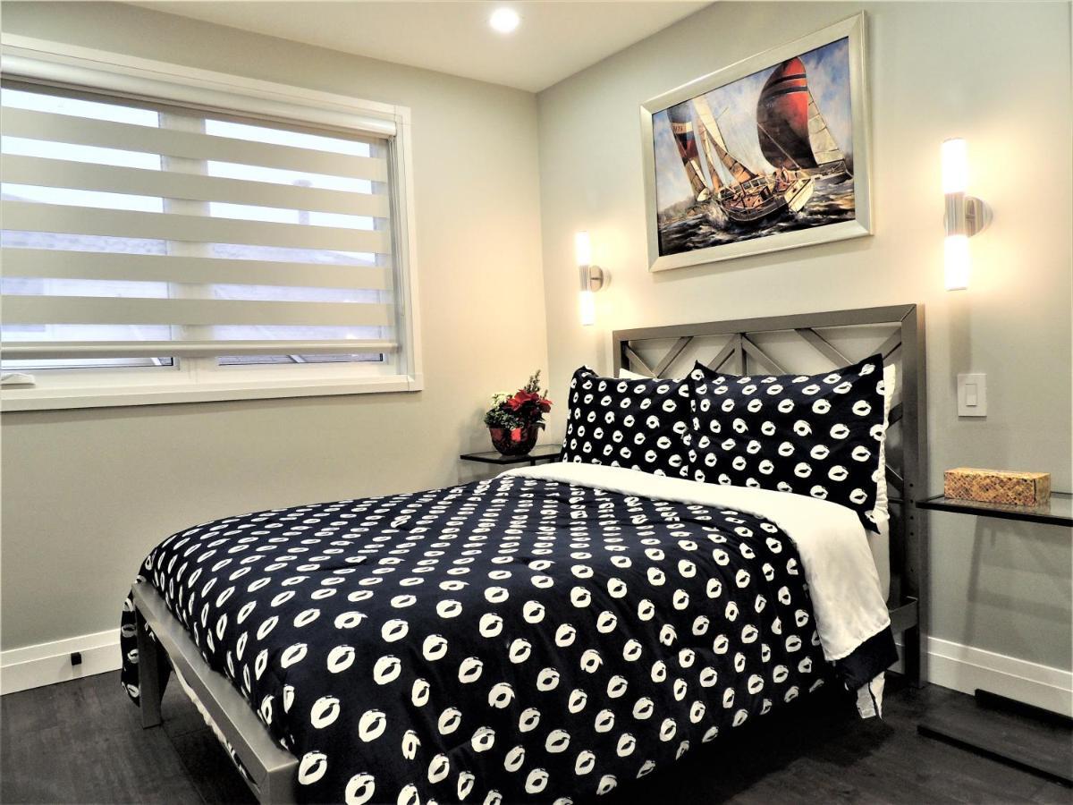 Iresidence In Toronto - Fantastic Vacation Home מראה חיצוני תמונה