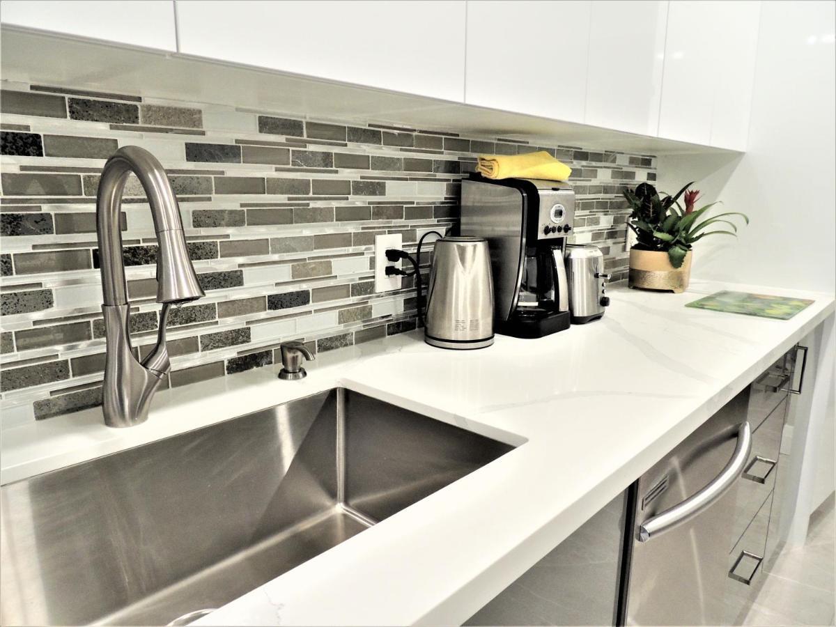 Iresidence In Toronto - Fantastic Vacation Home מראה חיצוני תמונה