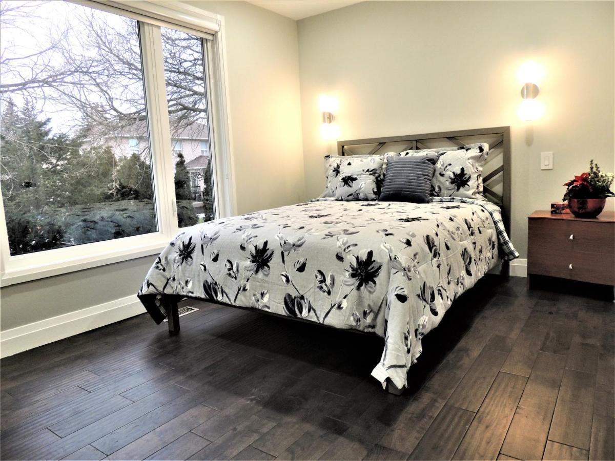 Iresidence In Toronto - Fantastic Vacation Home מראה חיצוני תמונה